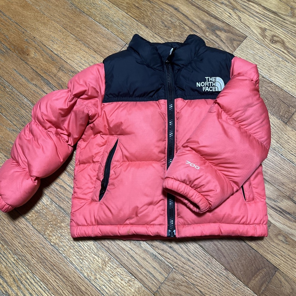 The North Face Retro 700 Toddler Down Puffer Full Zip Jacket Red/Black 3T